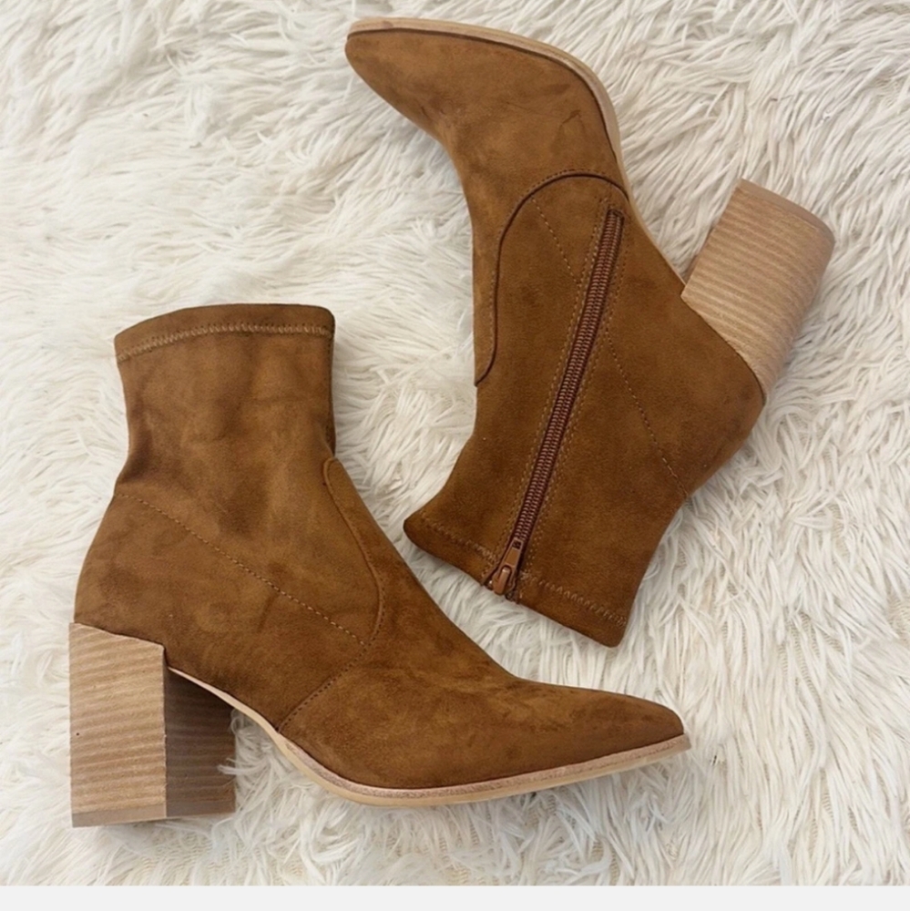 Steve Madden Viper Suede Brown Booty - Picture 5 of 5